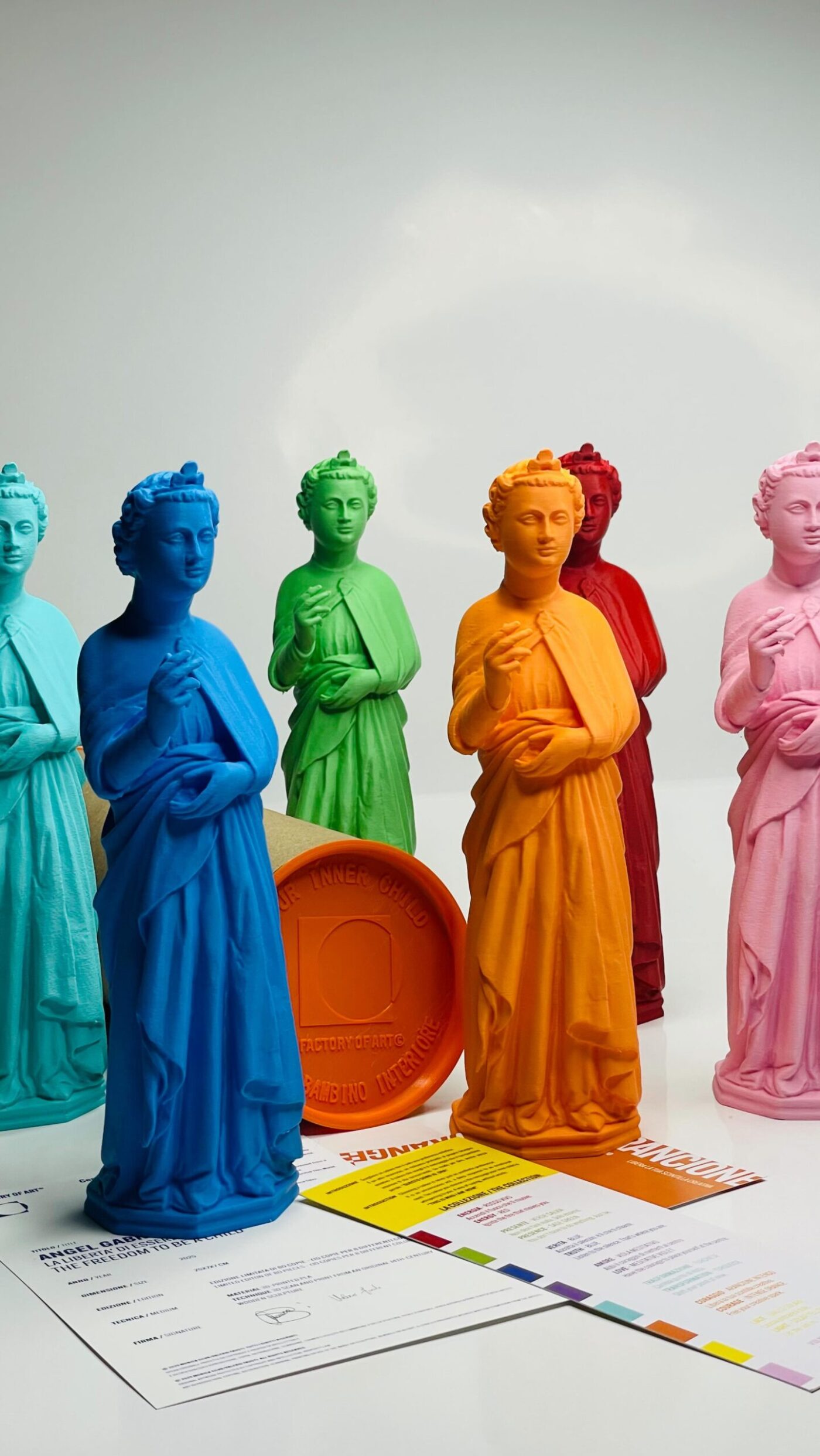 Statuette in PLA di ANGEL GABRIEL / "POP" stampate in 3D da SuperForma
